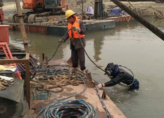 荥阳潜水封堵打捞